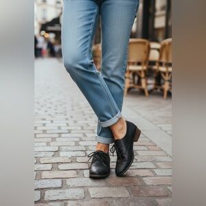 REVERE BLACK BOOTIES WOMENS SIZE 39 EQUIVALENT TO US SIZE 8 NEW